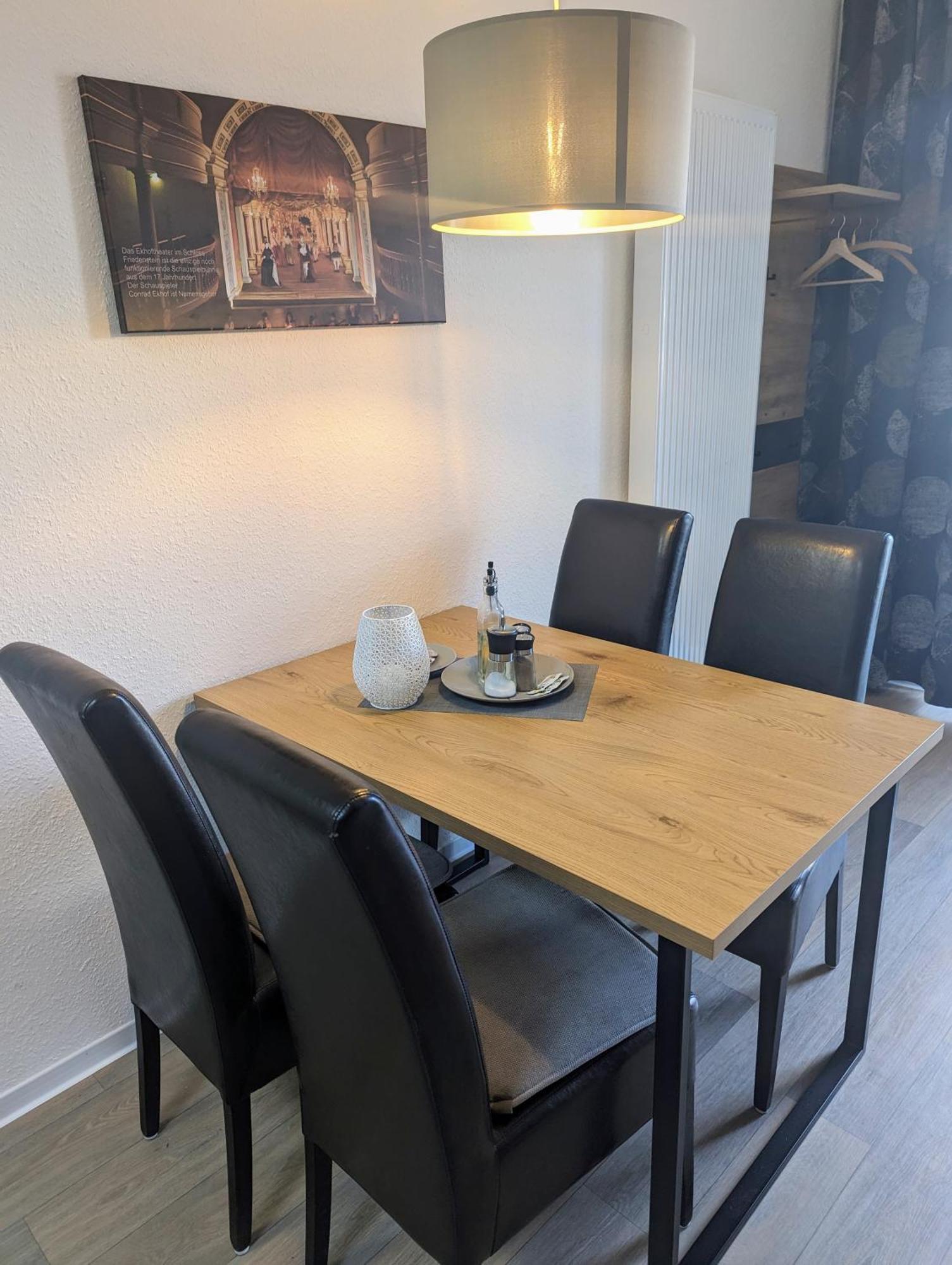 Fewo Urban Gotha-Apartment Ekhof- Am Schlosspark- Parken An Der Der Tuer- Barrierefrei, 900 Meter Zum Bahnhof - Wallbox Экстерьер фото