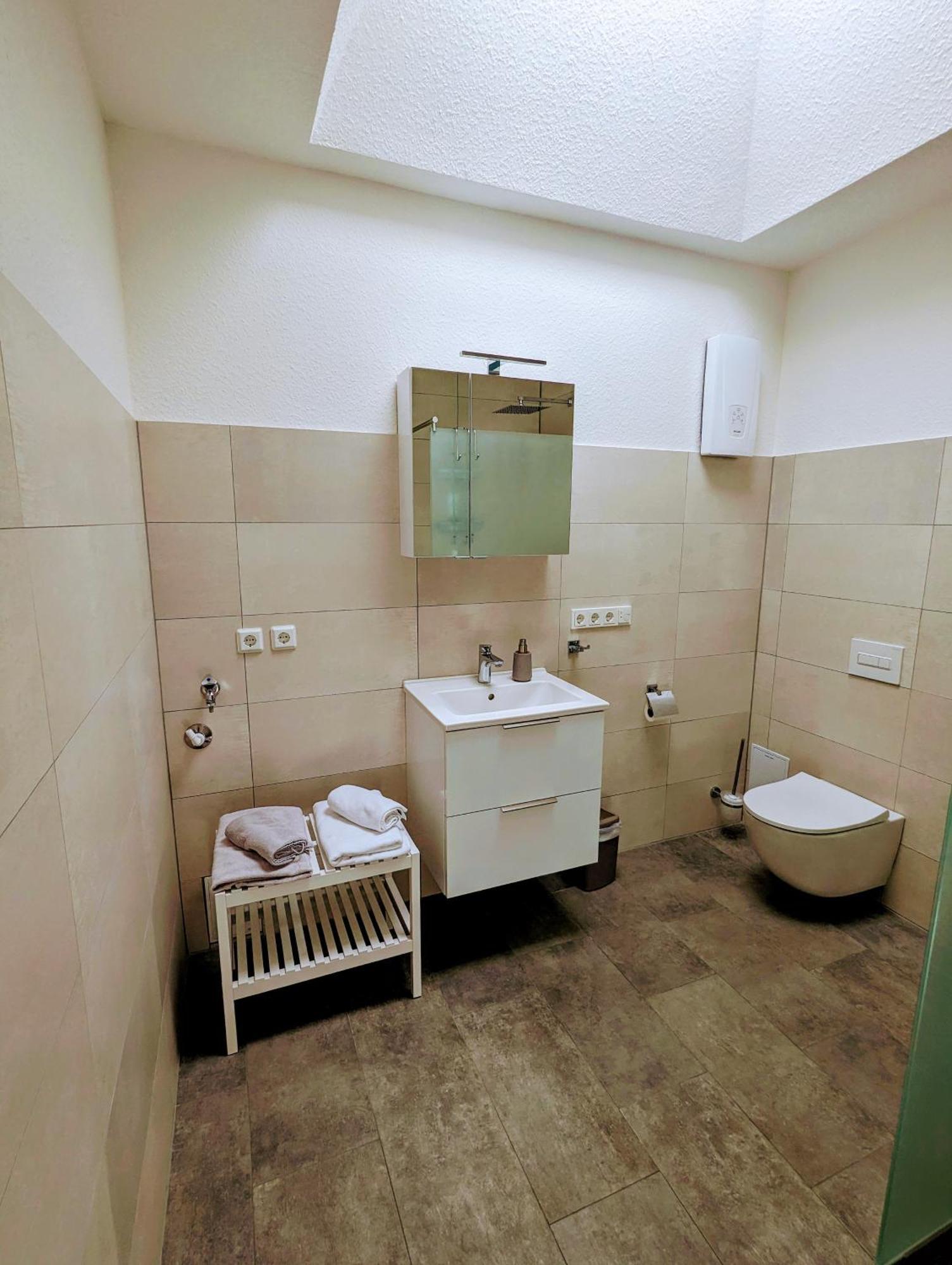 Fewo Urban Gotha-Apartment Ekhof- Am Schlosspark- Parken An Der Der Tuer- Barrierefrei, 900 Meter Zum Bahnhof - Wallbox Экстерьер фото